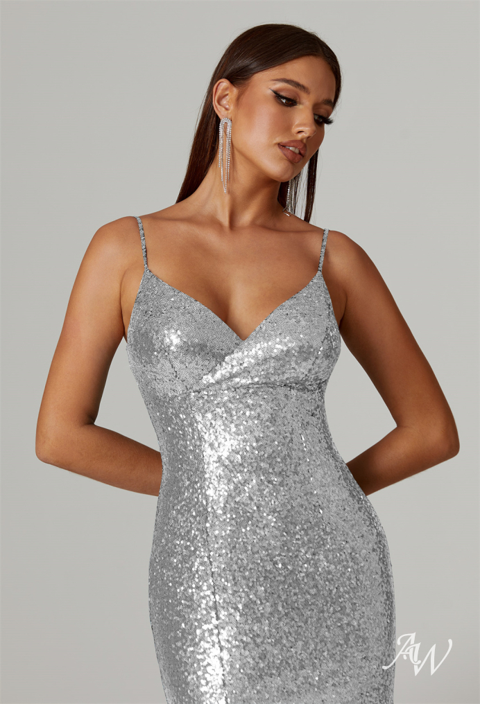 Callie - Silver Sequin Long Sleeve Bodycon Dress