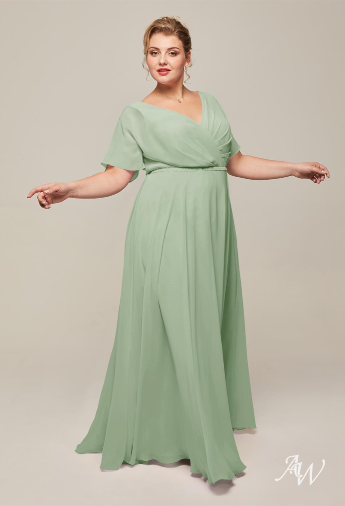 Sage green plus size bridesmaid clearance dresses